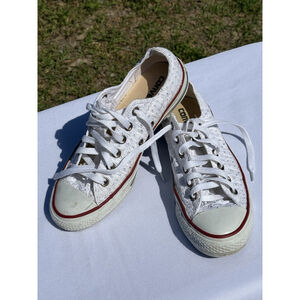 Converse Chuck Taylor All Star Eyelet Cutout OX Size 8 Women White GUC